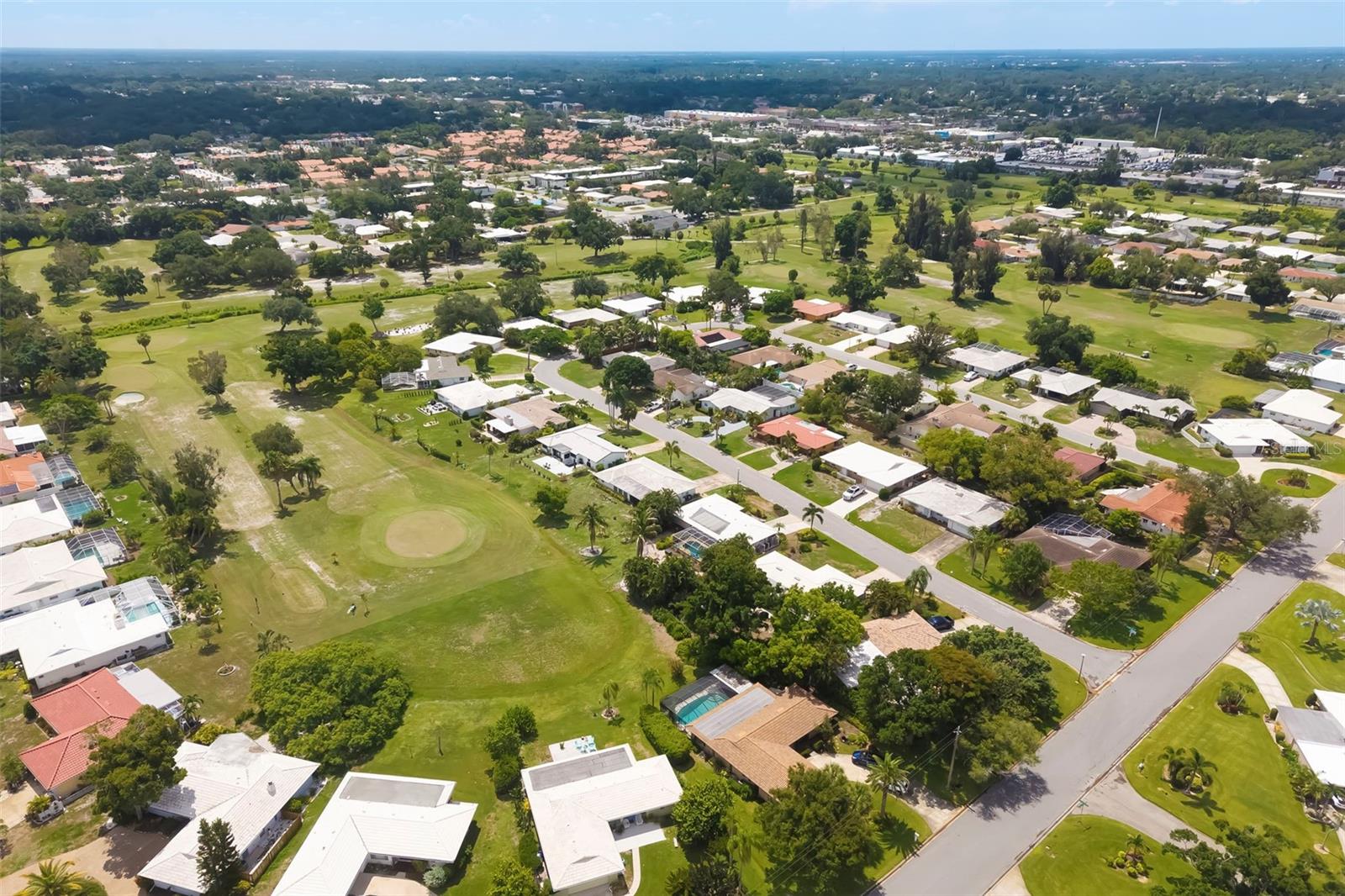 VILLAGE GREEN CLUB ESTATES UNIT A - Residential