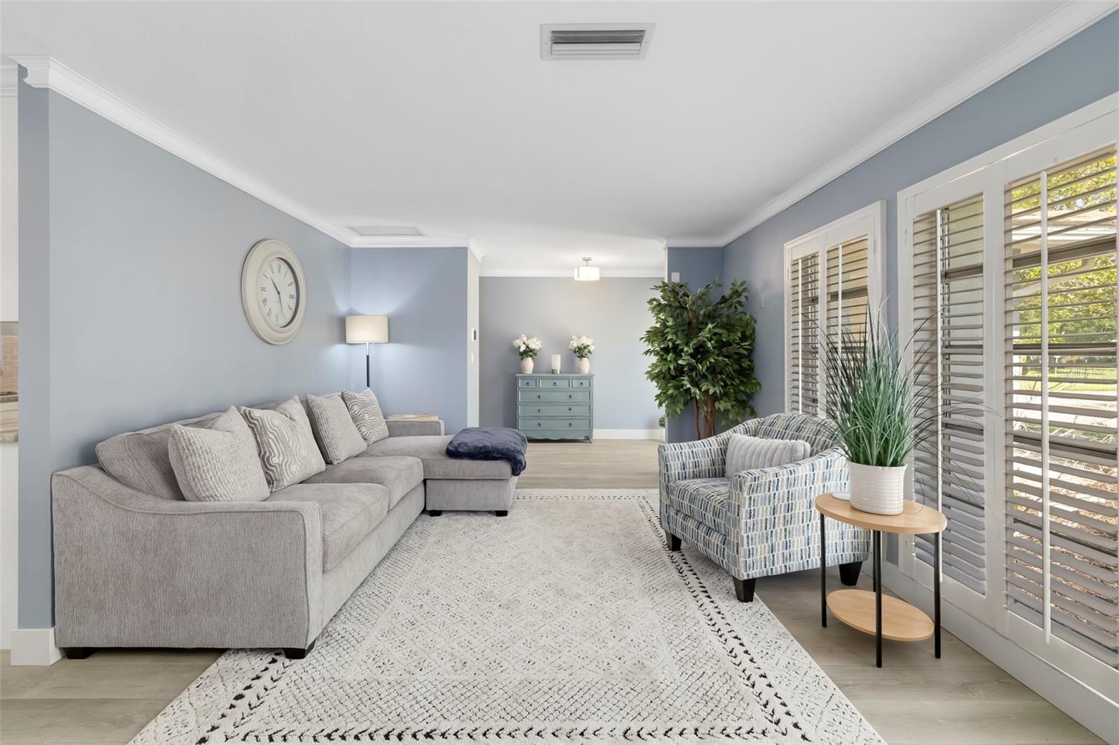 VILLAGE GREEN CLUB ESTATES UNIT A - Residential
