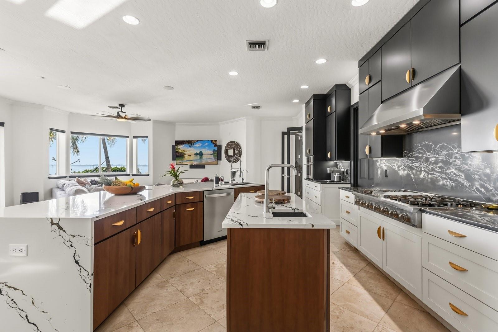 RIVER FALLS ESTATES - Residential