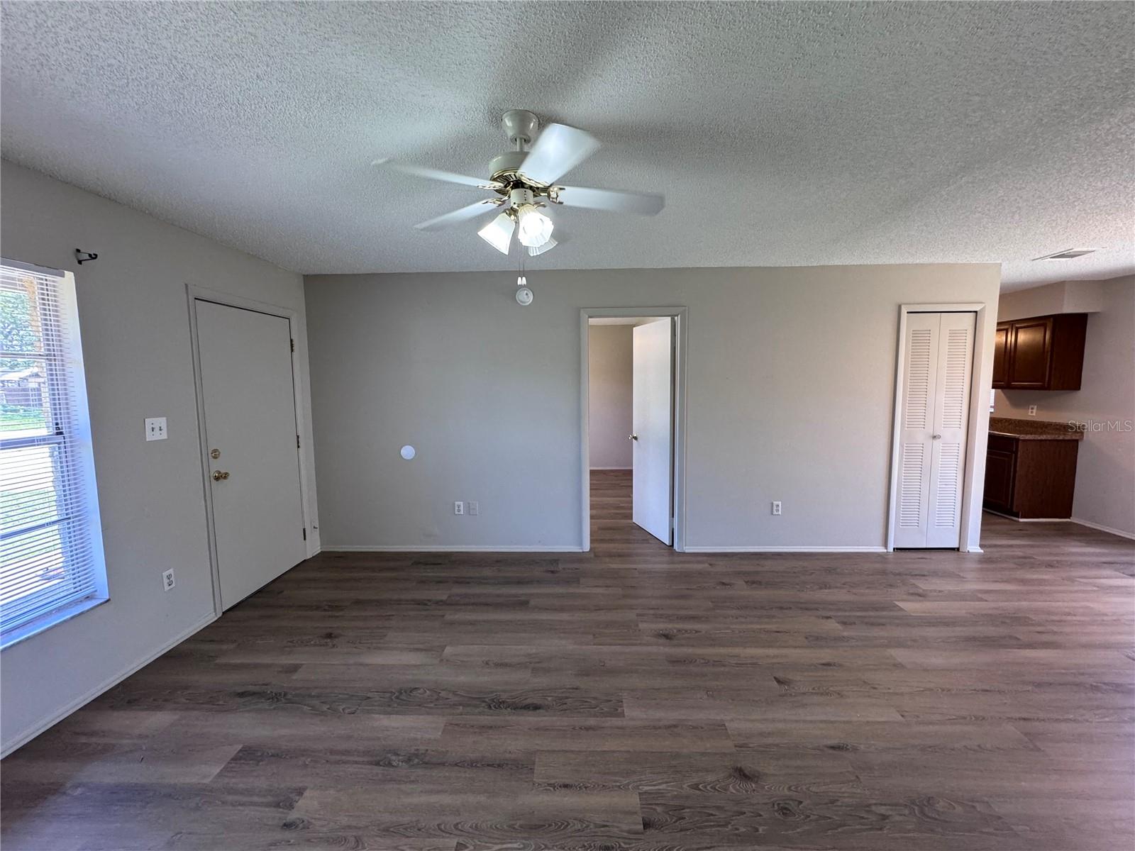 MEADOWS - Residential Lease