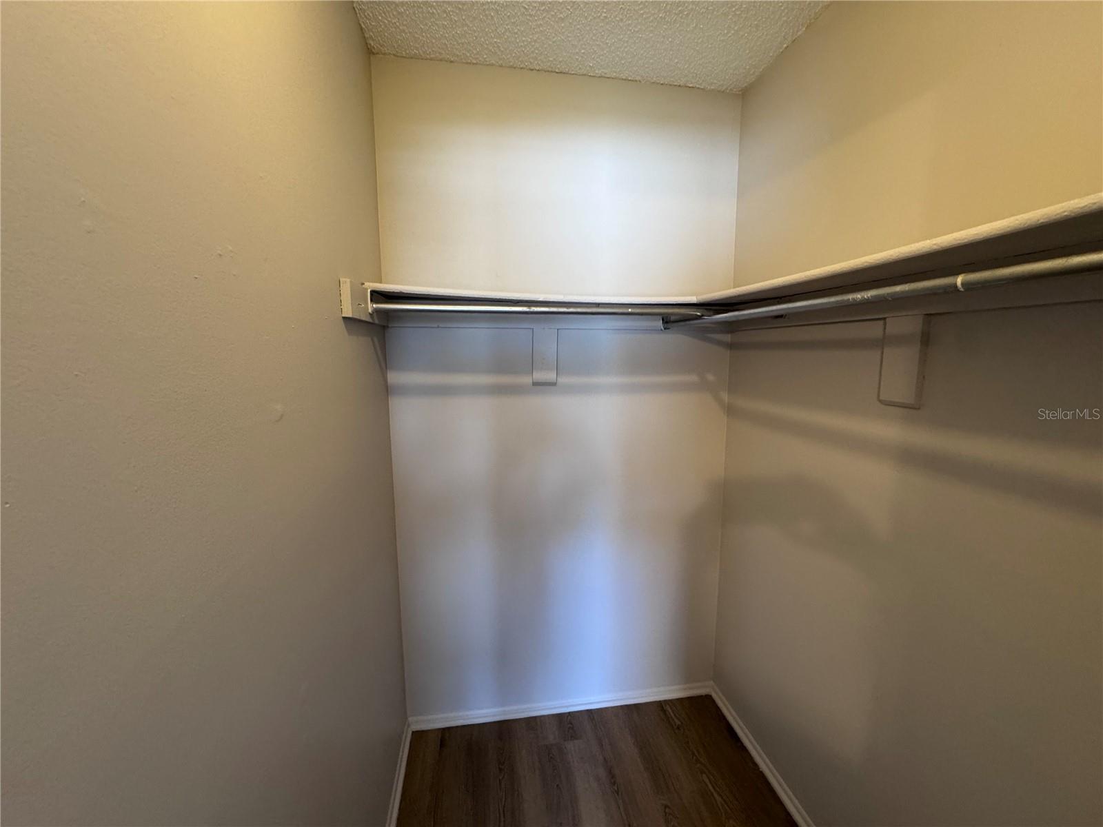 MEADOWS - Residential Lease
