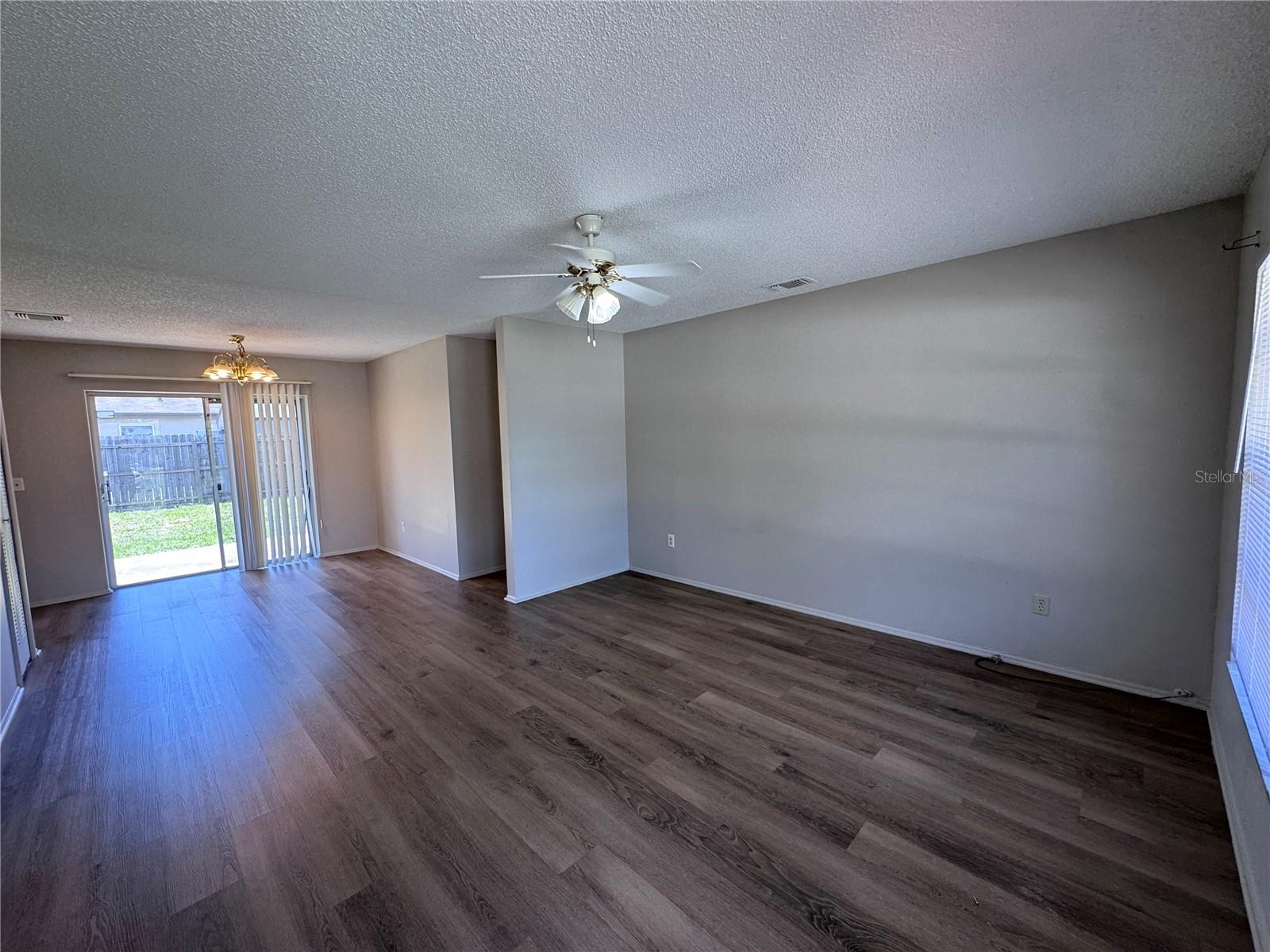 MEADOWS - Residential Lease