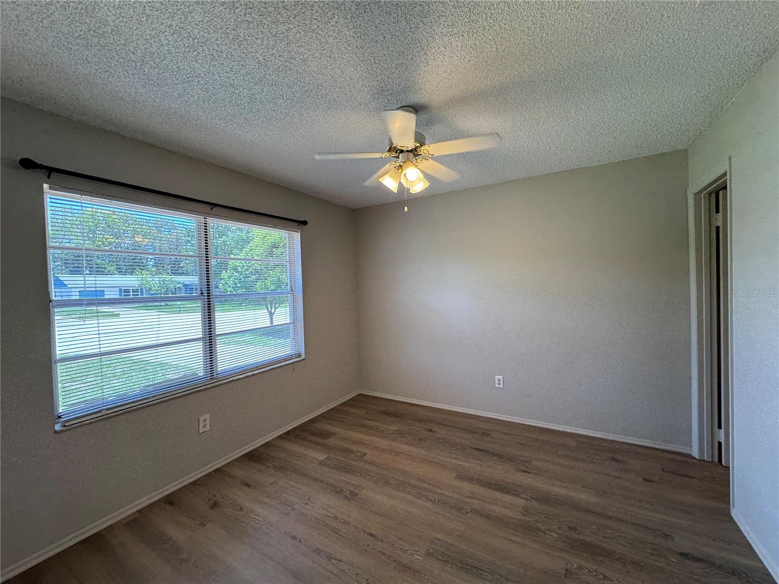 MEADOWS - Residential Lease
