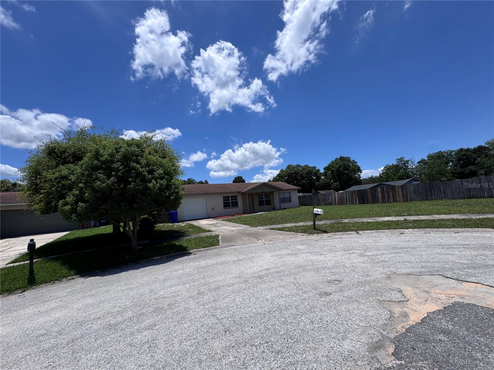 MEADOWS - Residential Lease