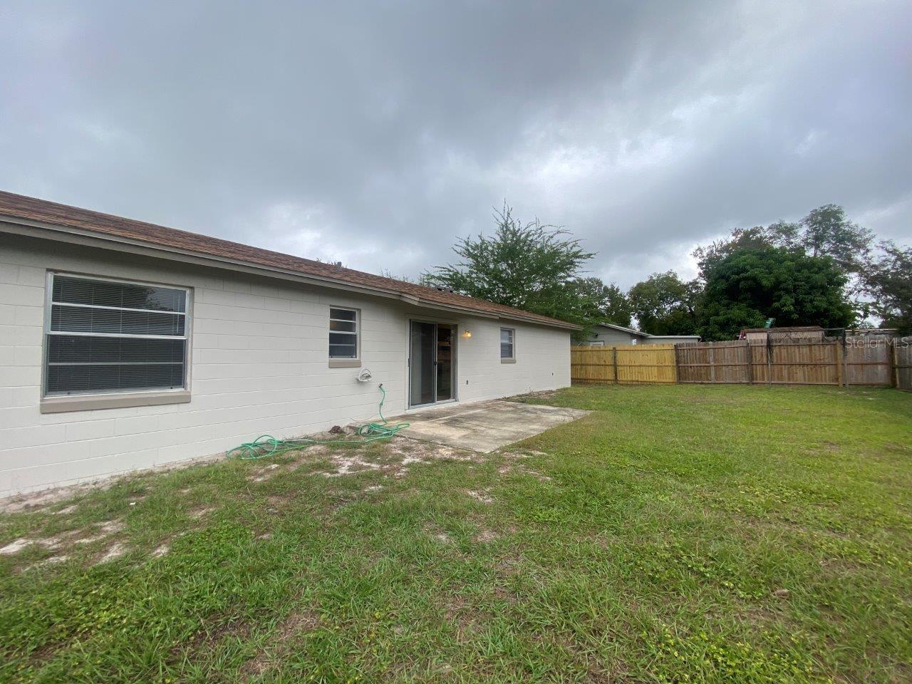 MEADOWS - Residential Lease