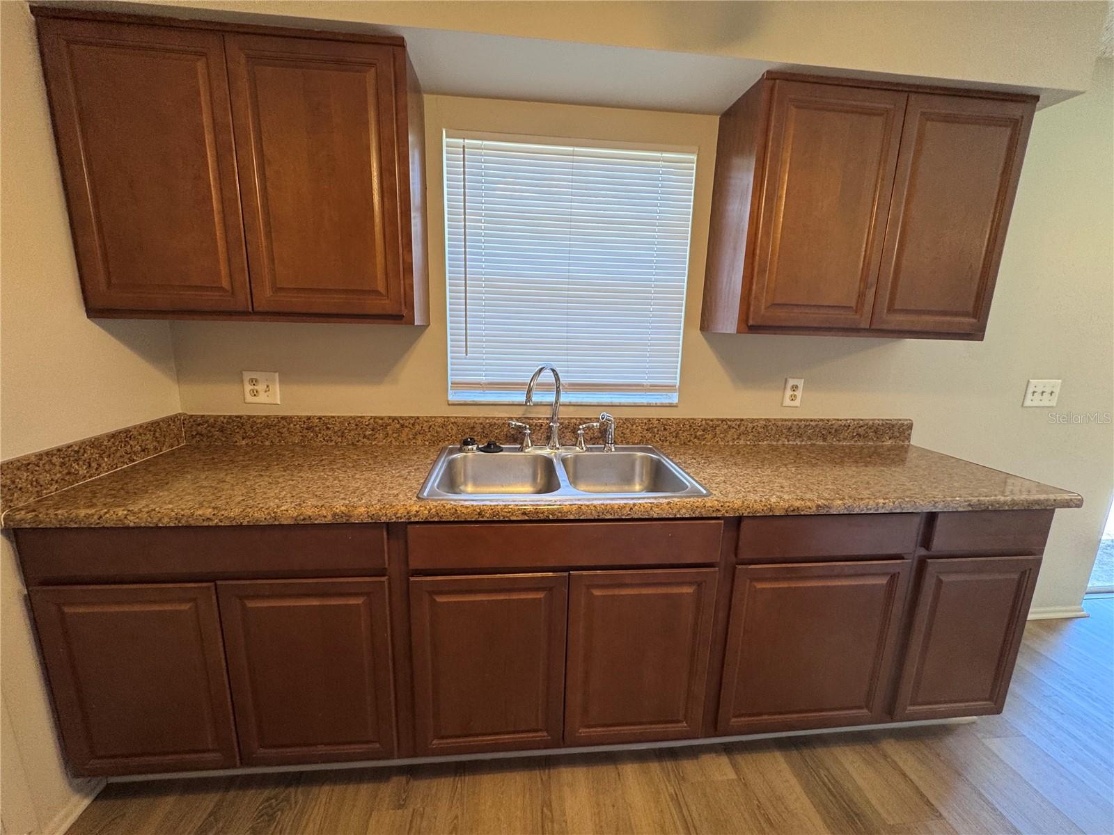 MEADOWS - Residential Lease