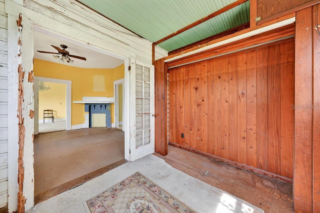 UMATILLA DE VAULTS - Residential