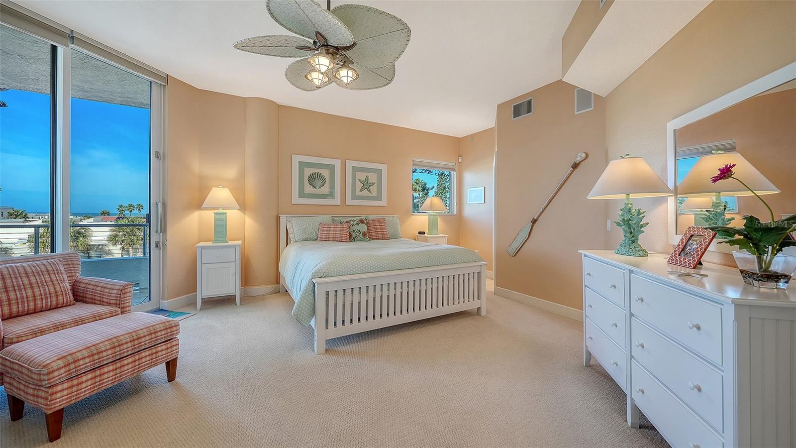 THE GRANDE AT LONGBOAT KEY - Residential