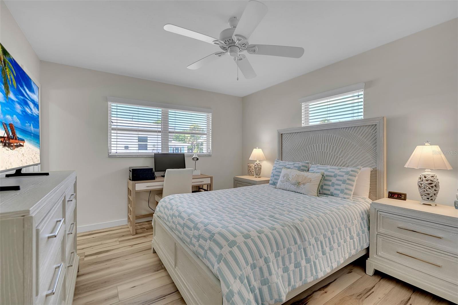 ENGLEWOOD BEACH CONDO VILLA - Residential