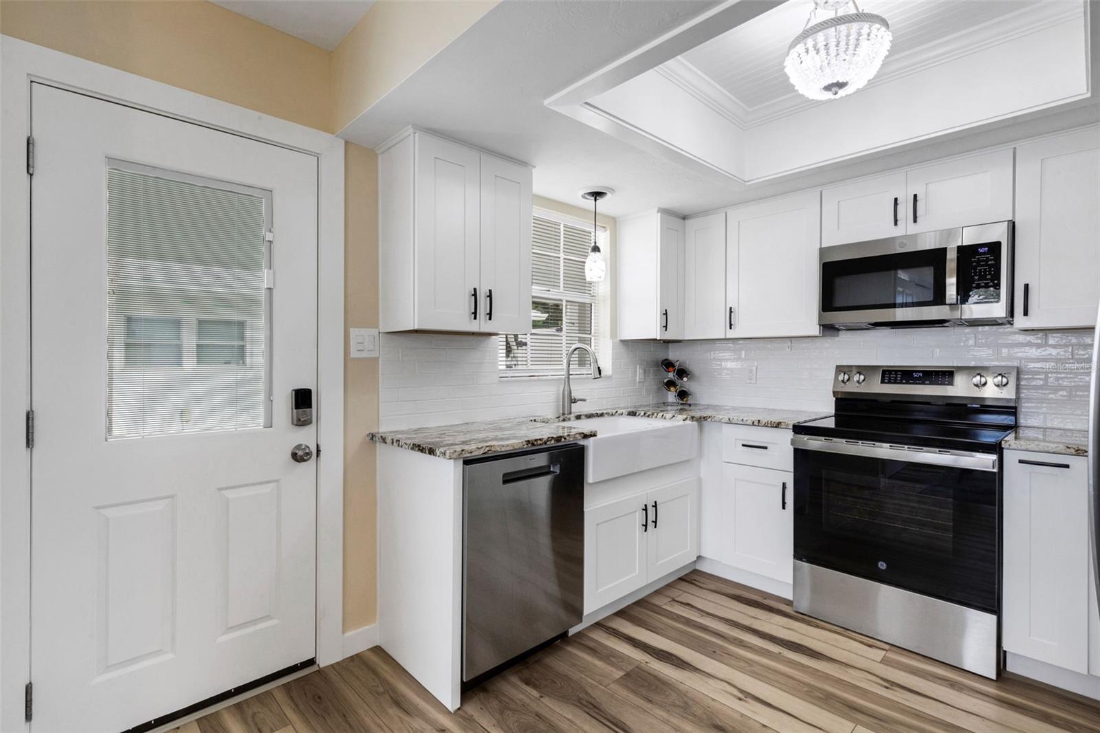 ENGLEWOOD BEACH CONDO VILLA - Residential