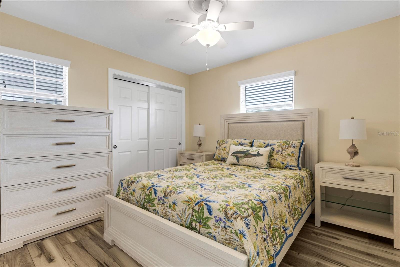 ENGLEWOOD BEACH CONDO VILLA - Residential