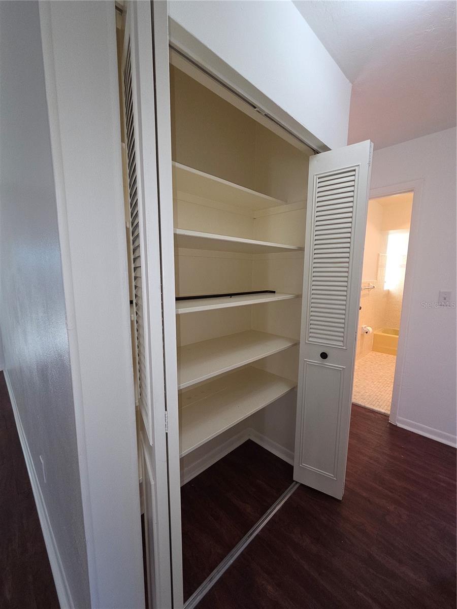 CITRUS SPGS UNIT 04 - Residential
