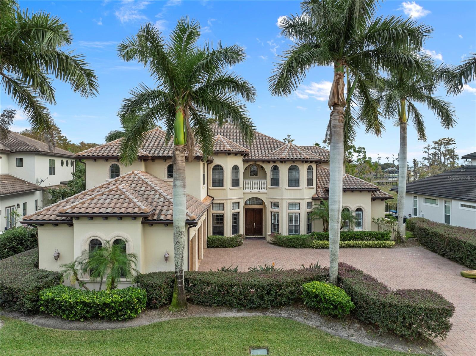 EMERSON POINTE - Residential