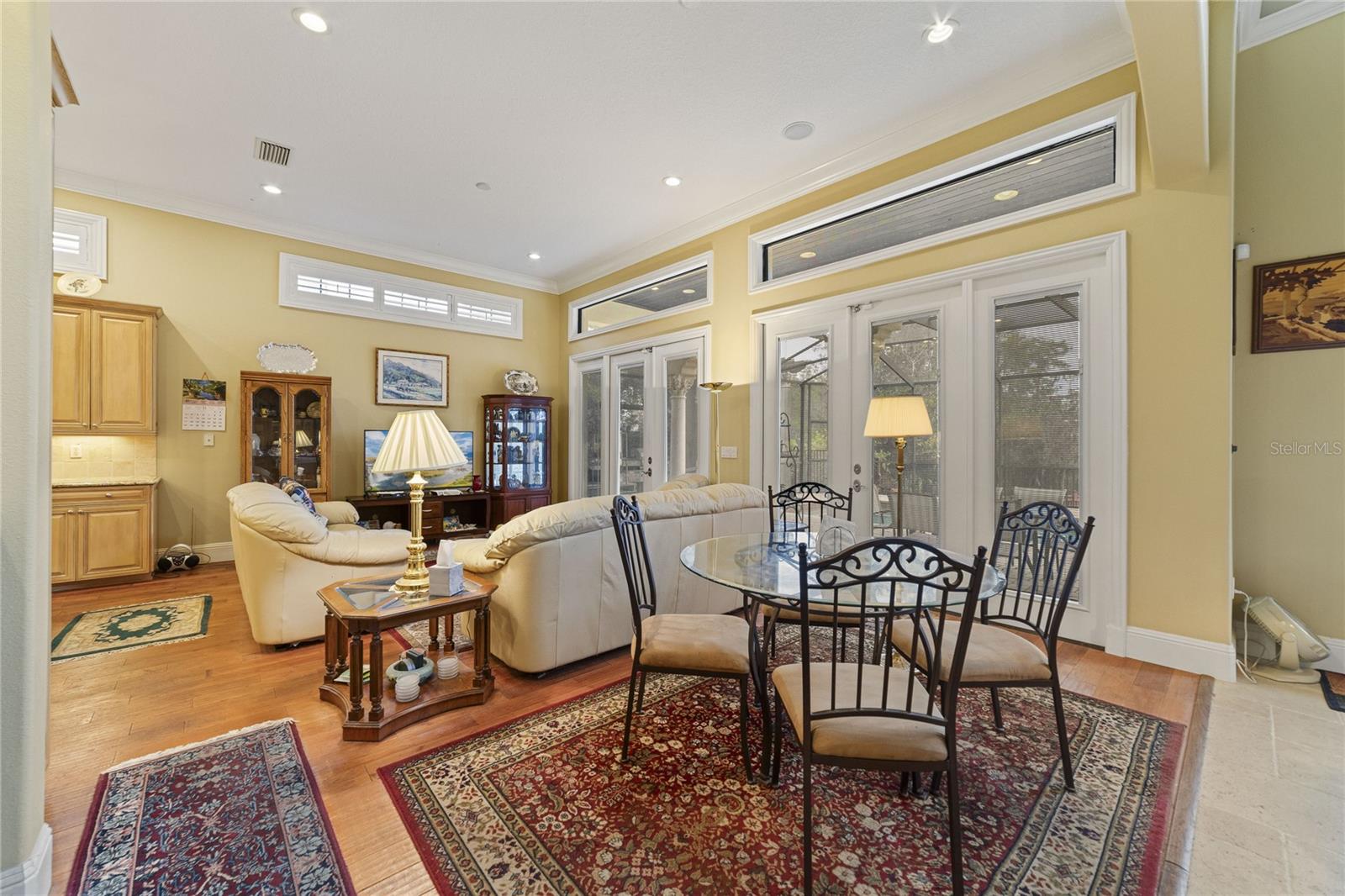 EMERSON POINTE - Residential