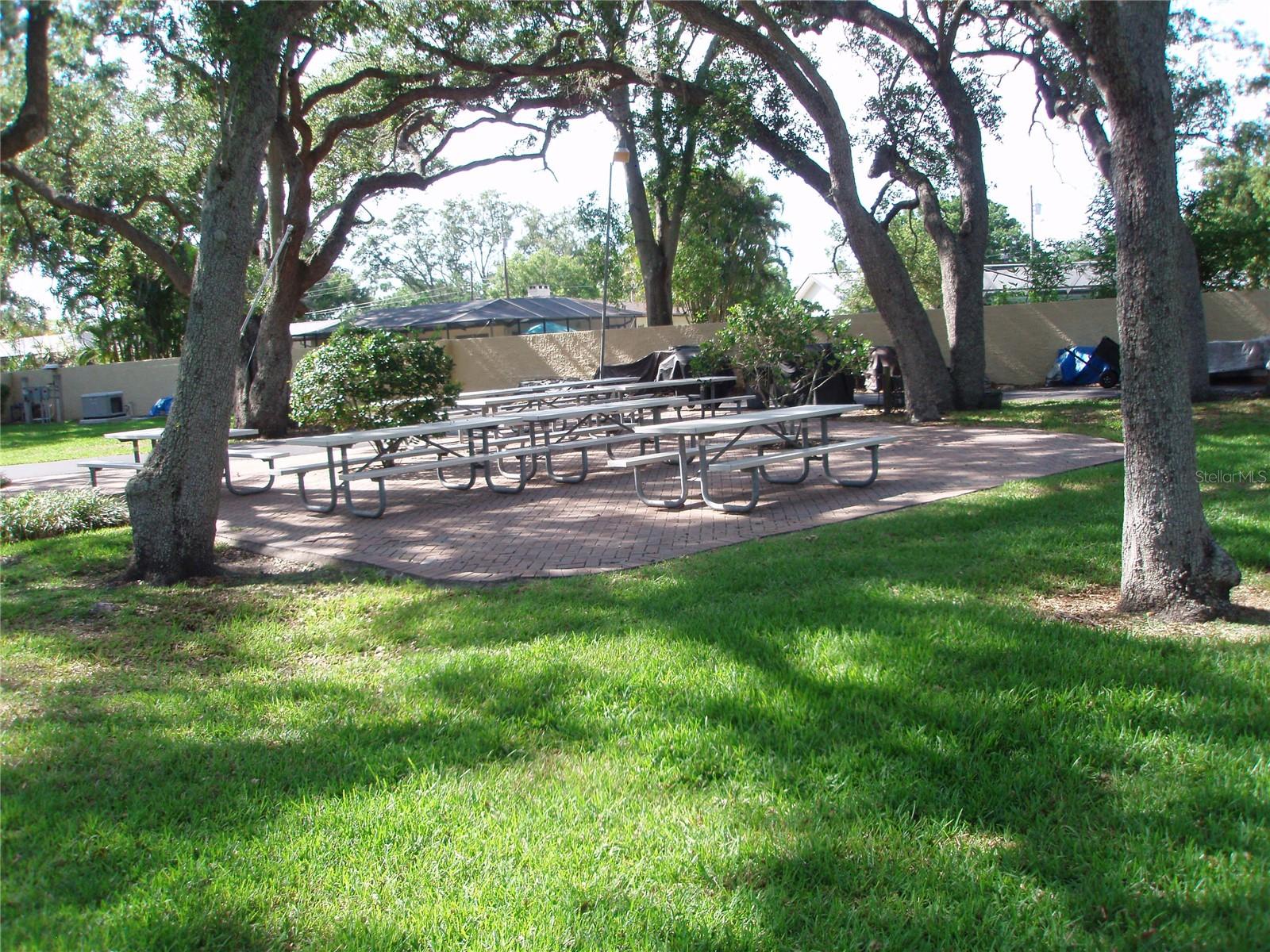 PINEHURST VILLAGE - Residential Lease