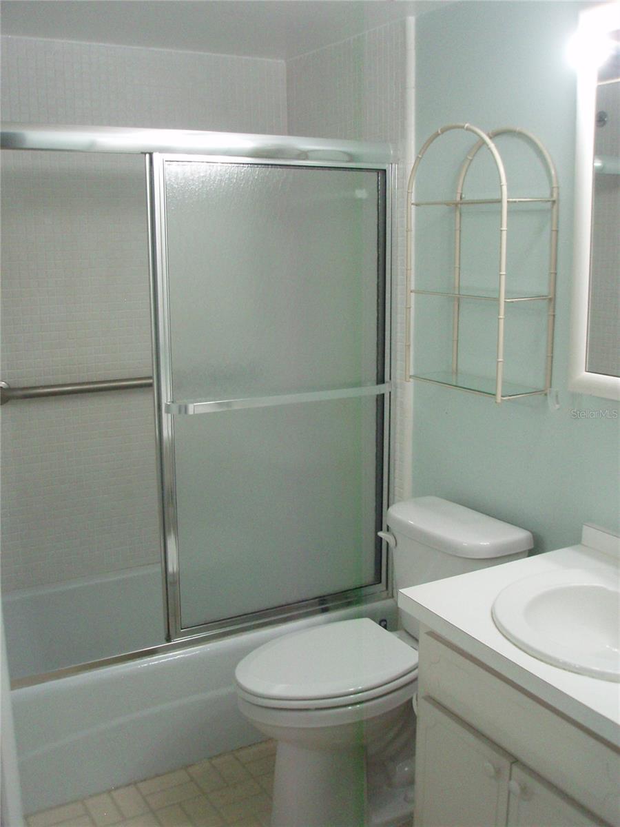 PINEHURST VILLAGE - Residential Lease