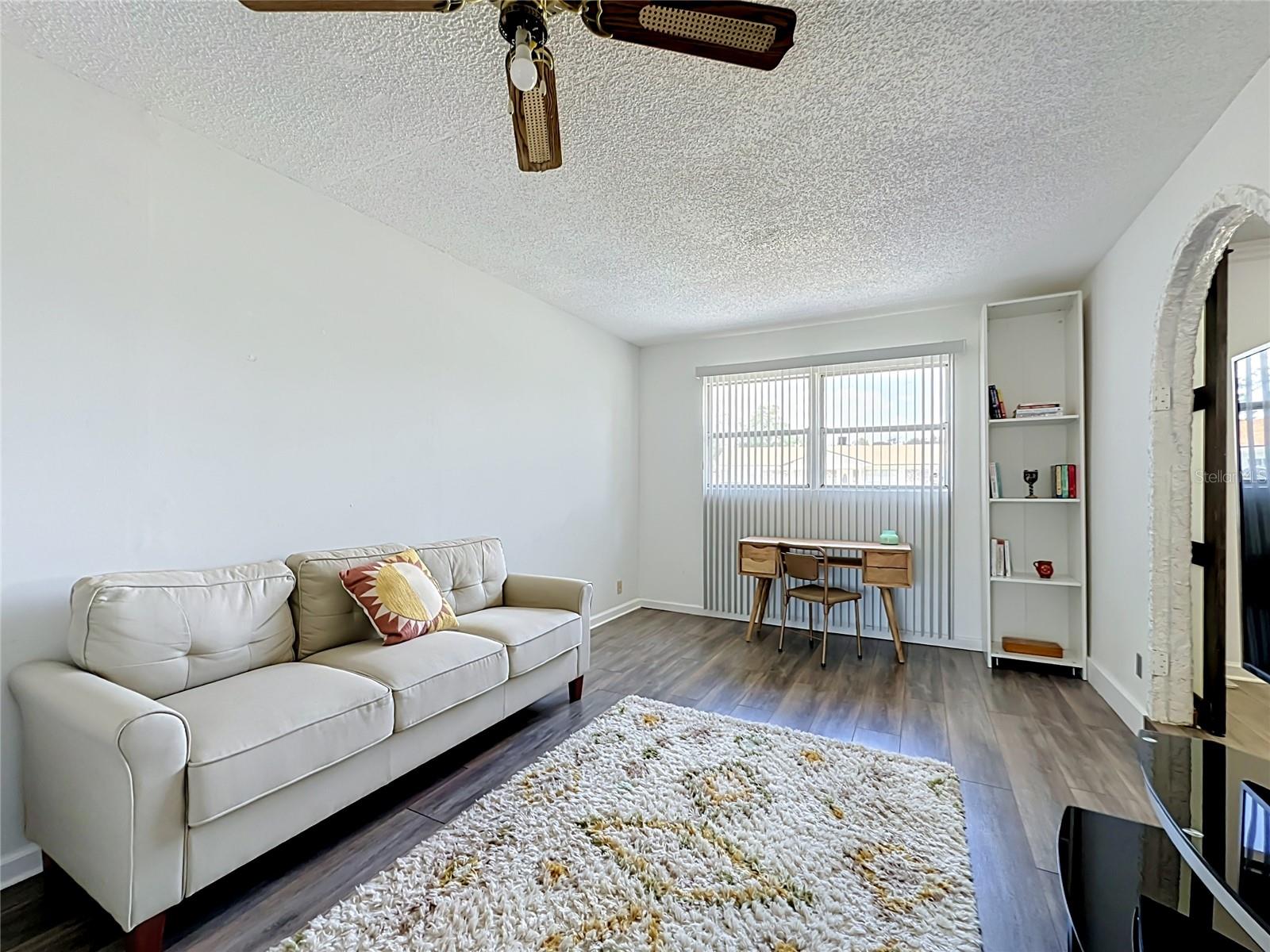 SPRING LAKE - Residential