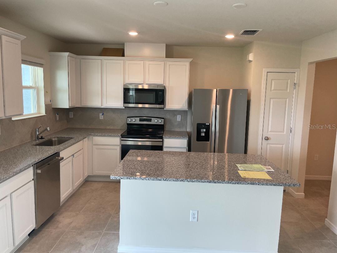 FOREST LAKE PH 1 - Residential