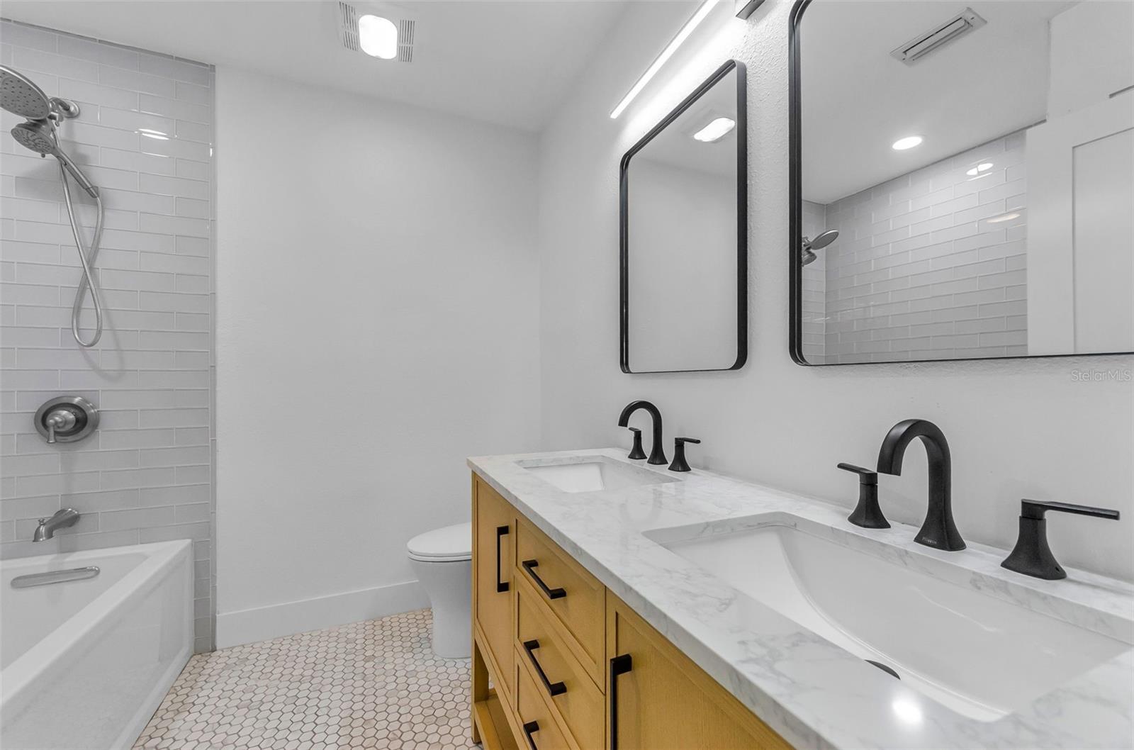 EDEN SHORES SEC 7 - Residential