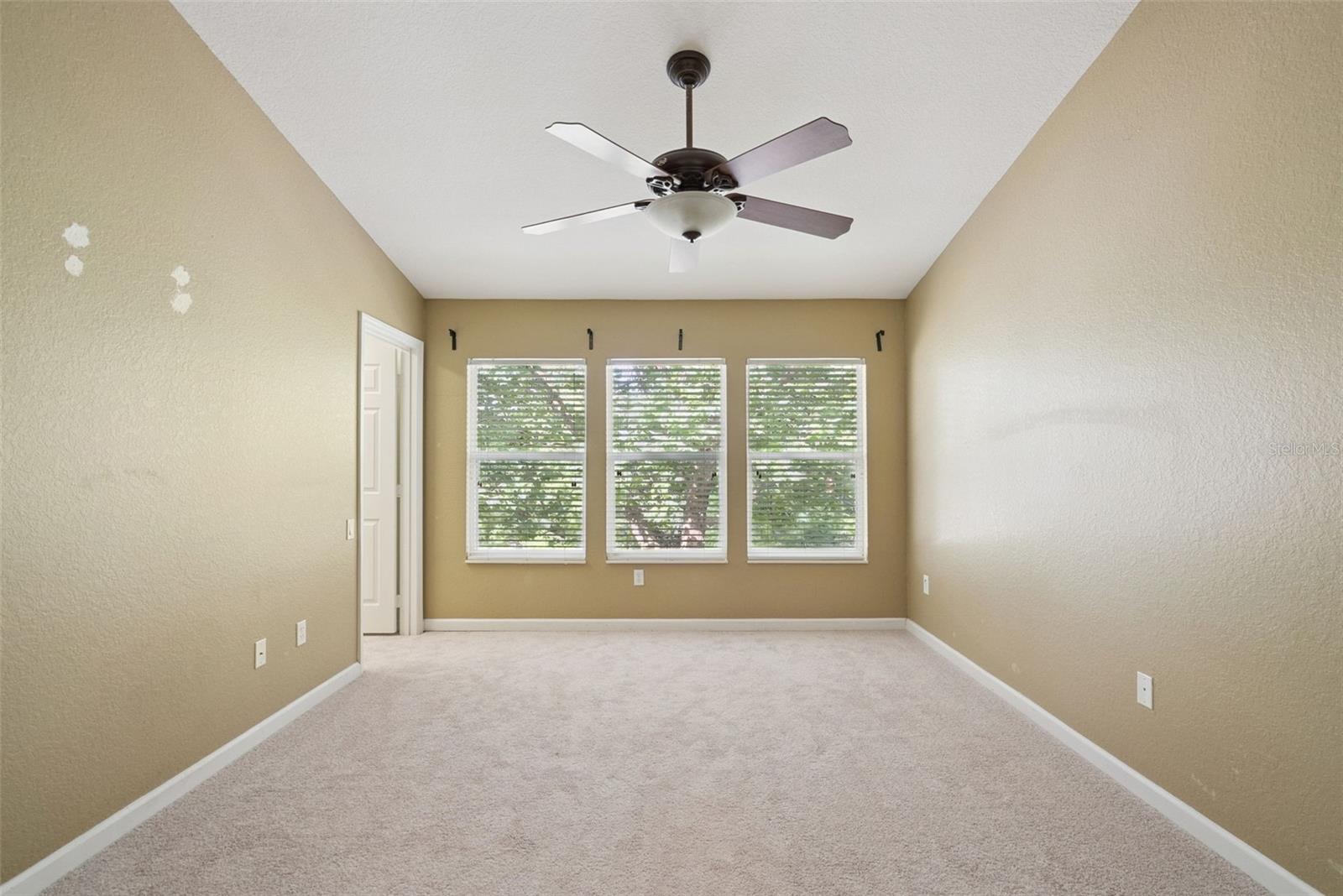 REGENCY OAKS UNIT ONE - Residential