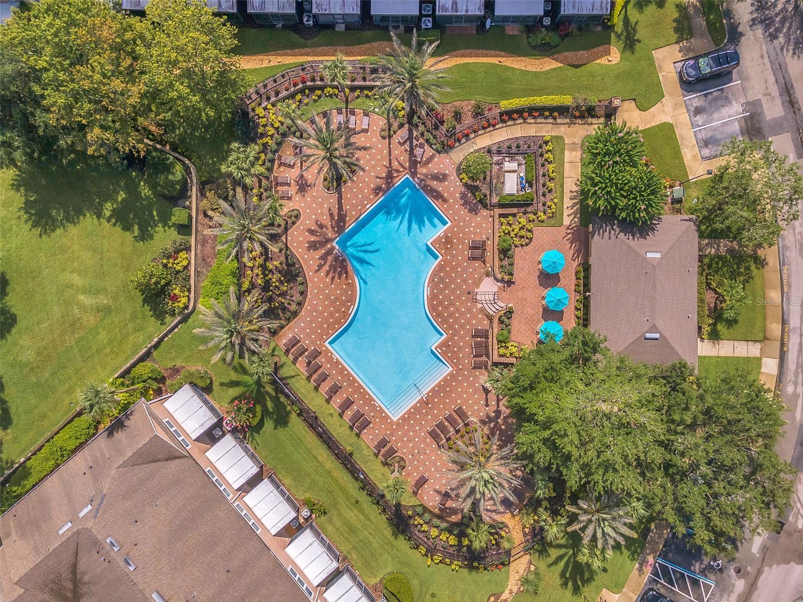 REGENCY OAKS UNIT ONE - Residential