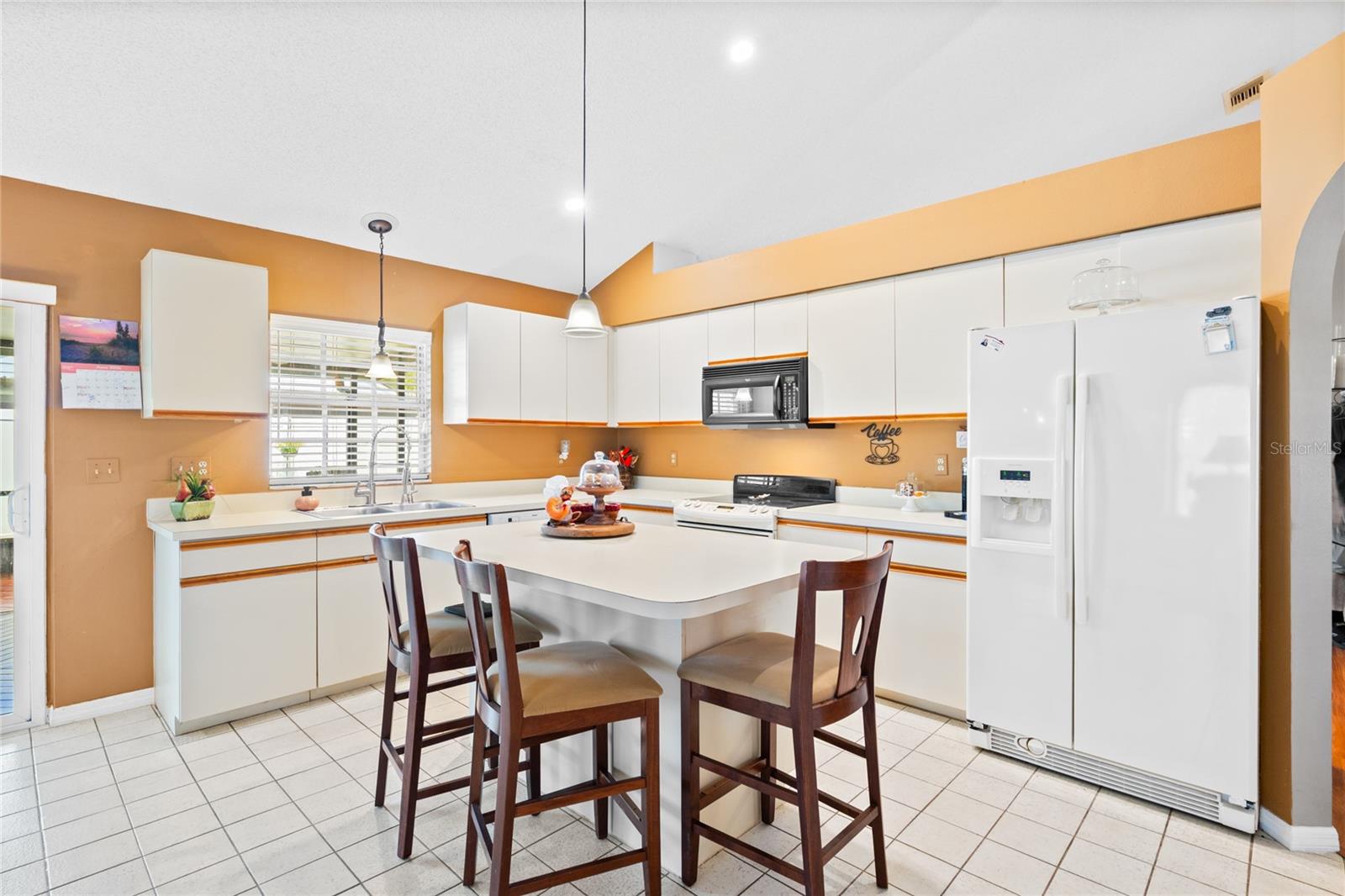 HUCKLEBERRY FIELDS TR N2A - Residential