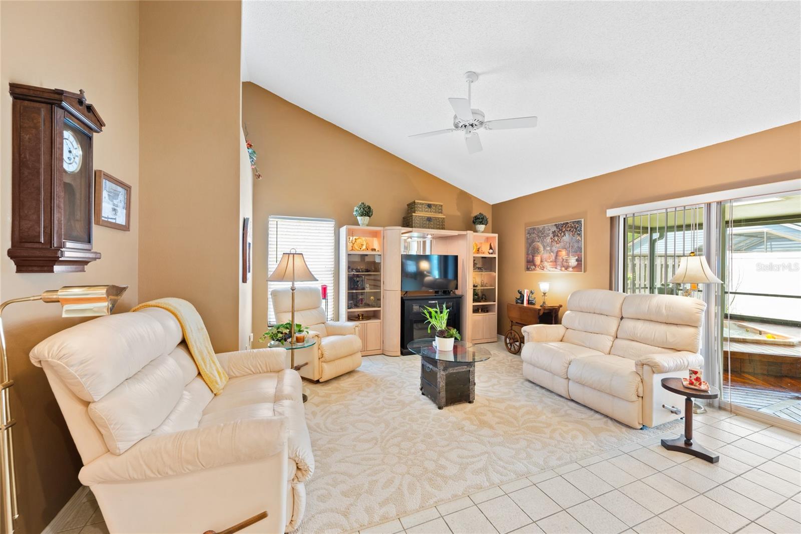 HUCKLEBERRY FIELDS TR N2A - Residential