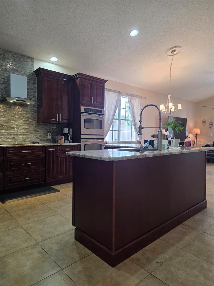 SANDHILL PRESERVE - Residential