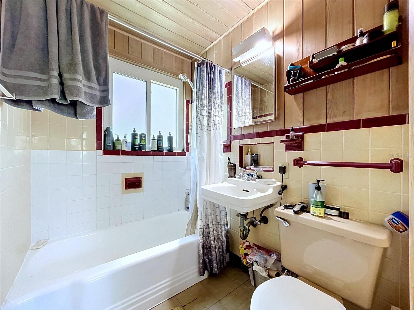 MICKLER GLADYS RESUB - Residential