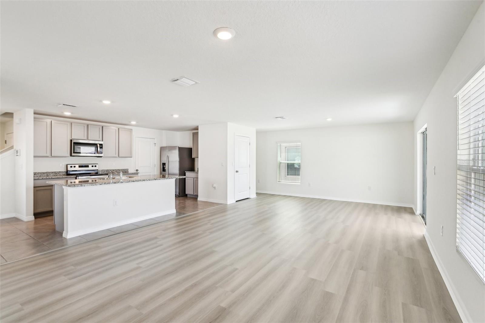 SUWANNEE LAKESIDE PH 2 & 3 - Residential