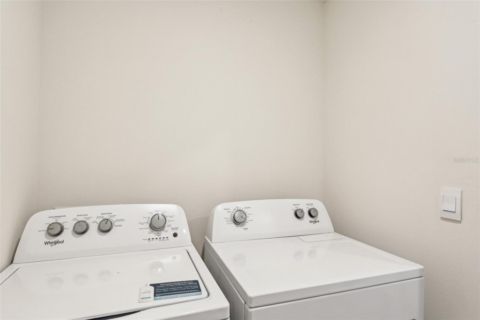 SUWANNEE LAKESIDE PH 2 & 3 - Residential