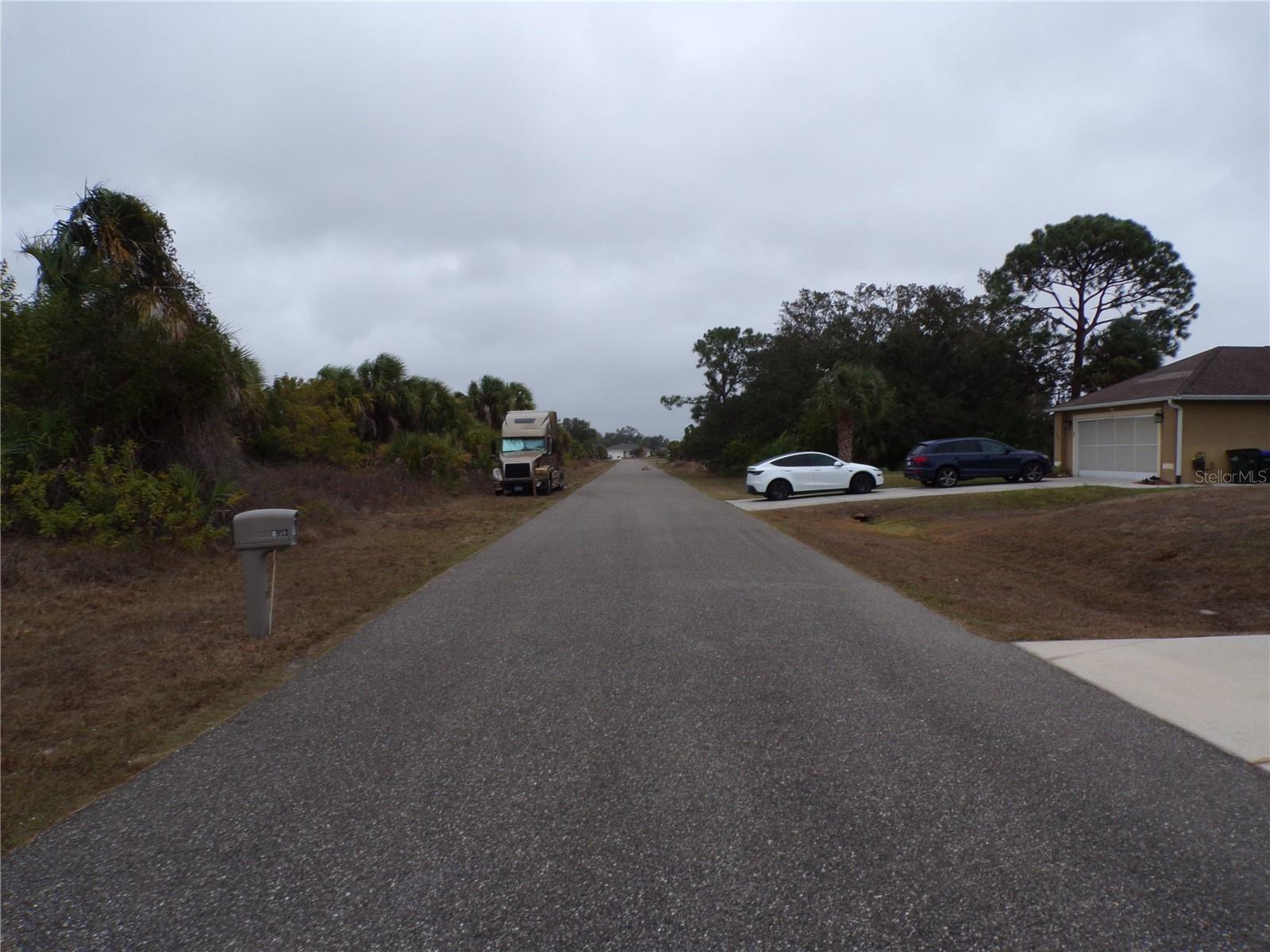 PORT CHARLOTTE SUB 37 - Land