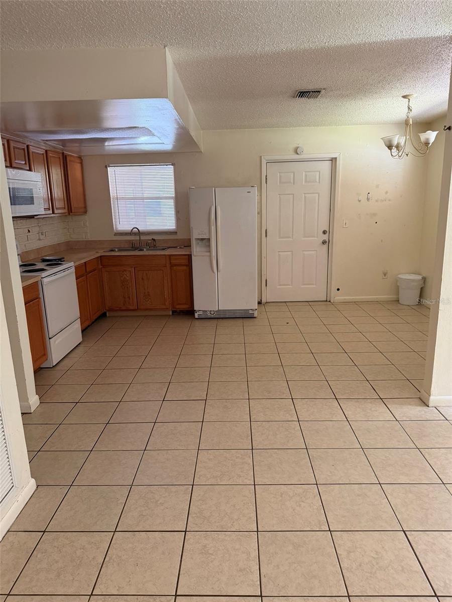 AVON DALE - Residential