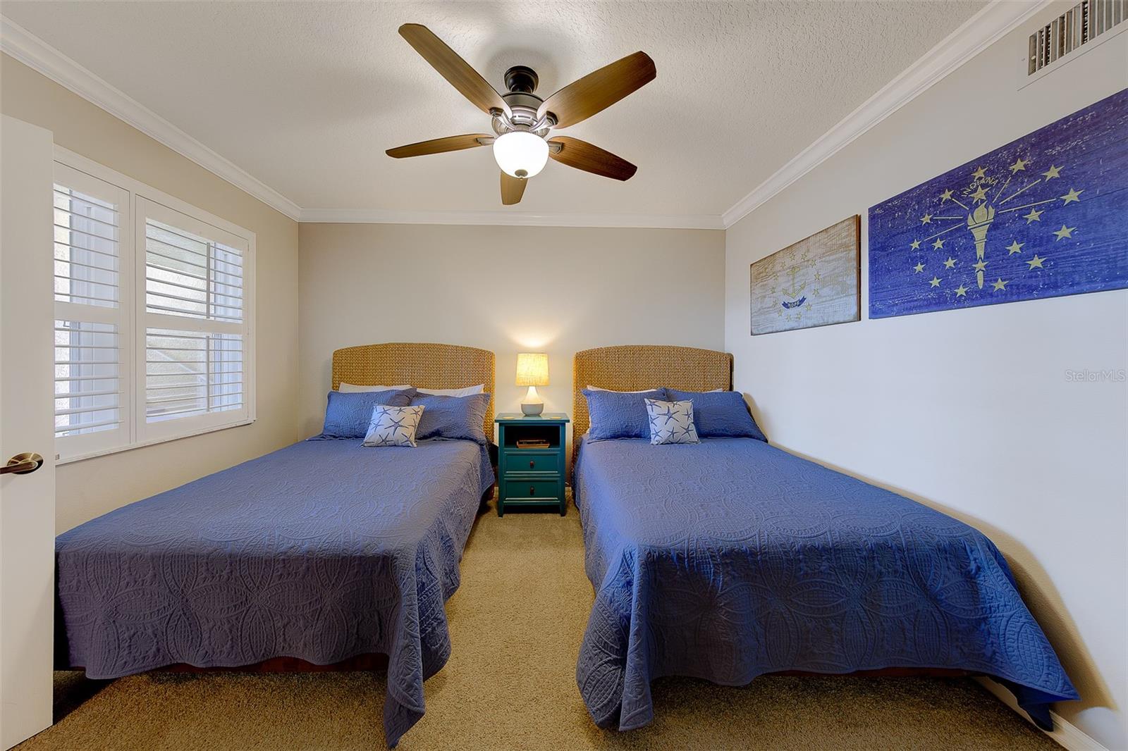 TIDES BEACH CLUB CONDO - Residential Lease