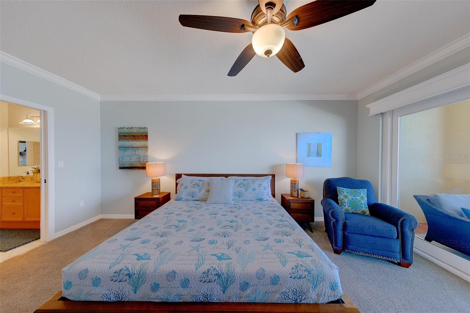TIDES BEACH CLUB CONDO - Residential Lease