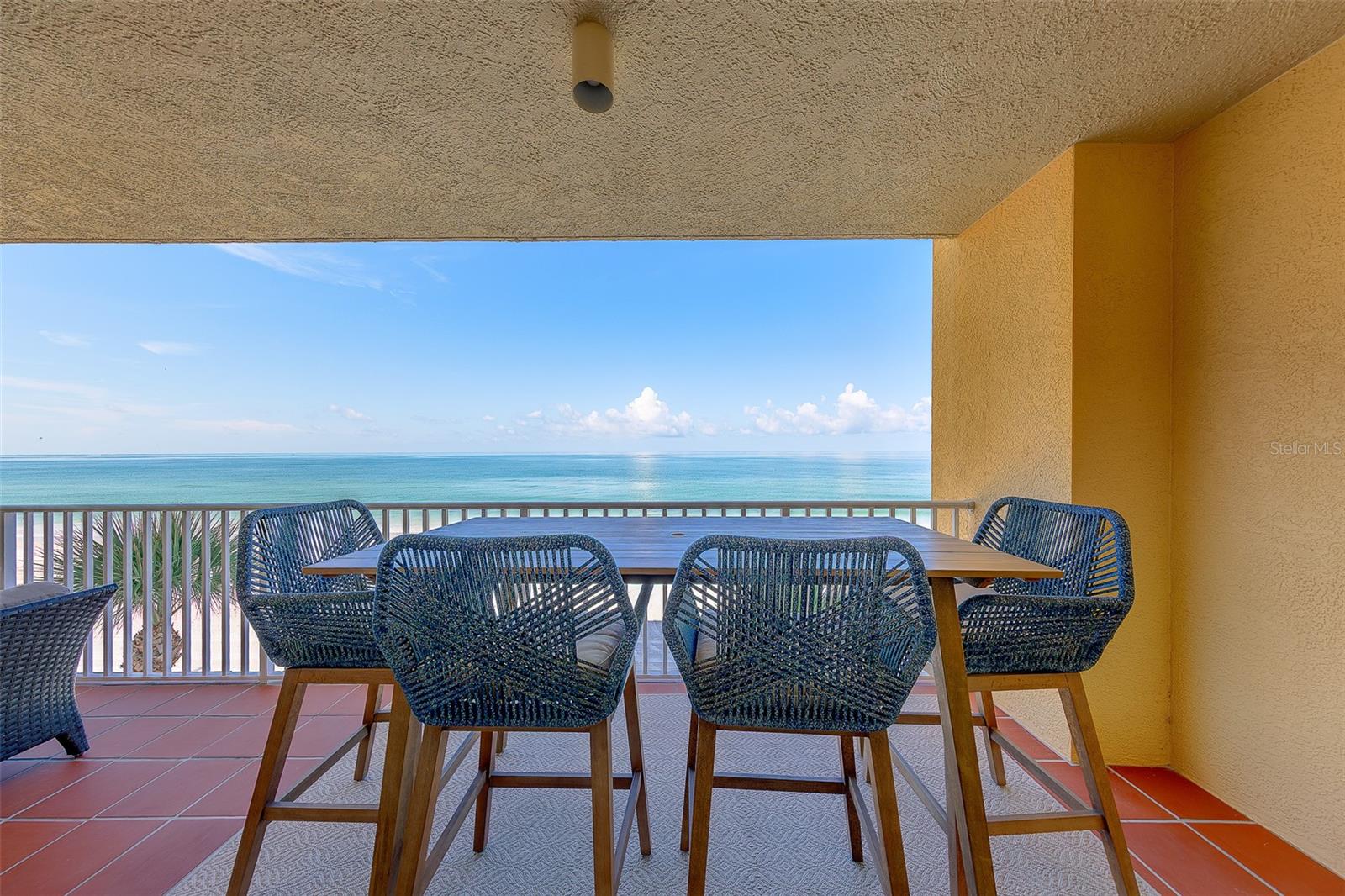 TIDES BEACH CLUB CONDO - Residential Lease