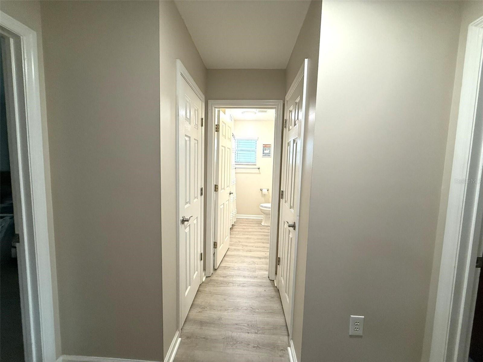WILLOLA HEIGHTS UNIT 1 - Residential