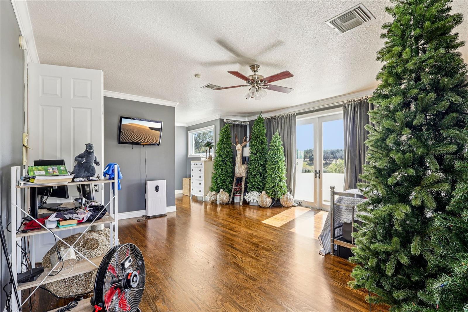 ACREAGE & UNREC - Residential