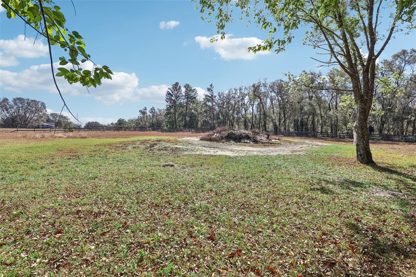 ACREAGE & UNREC - Residential