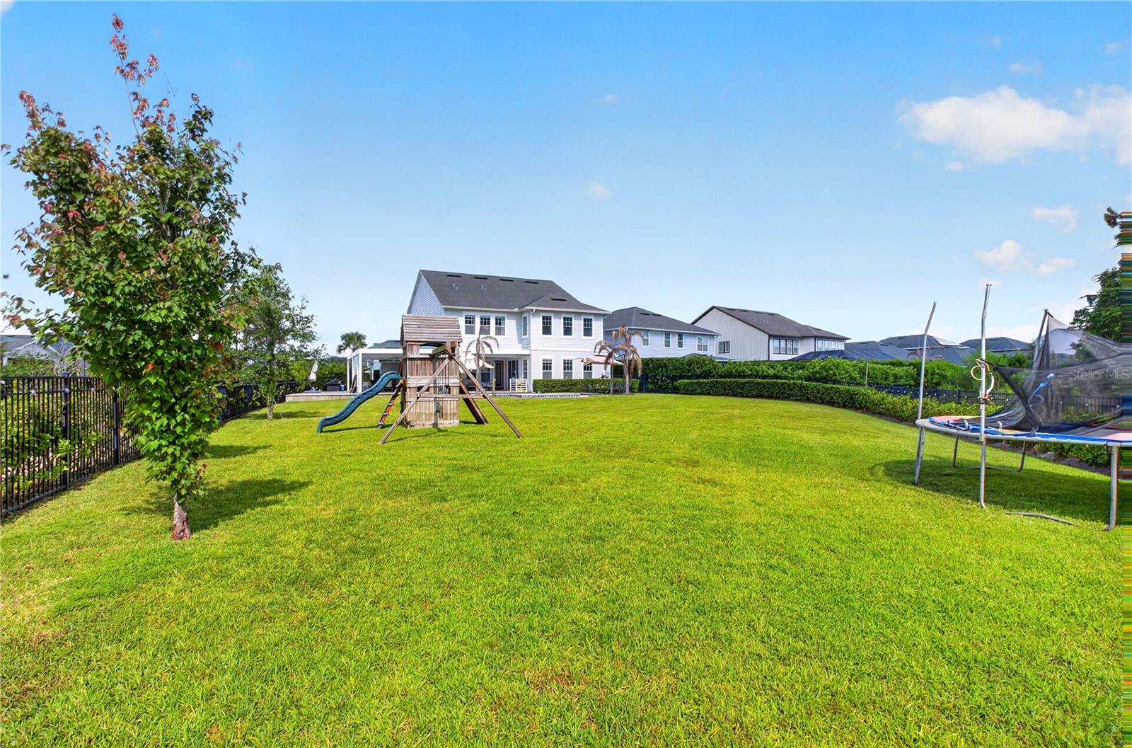 LAUREATE PARK PH 4 - Residential