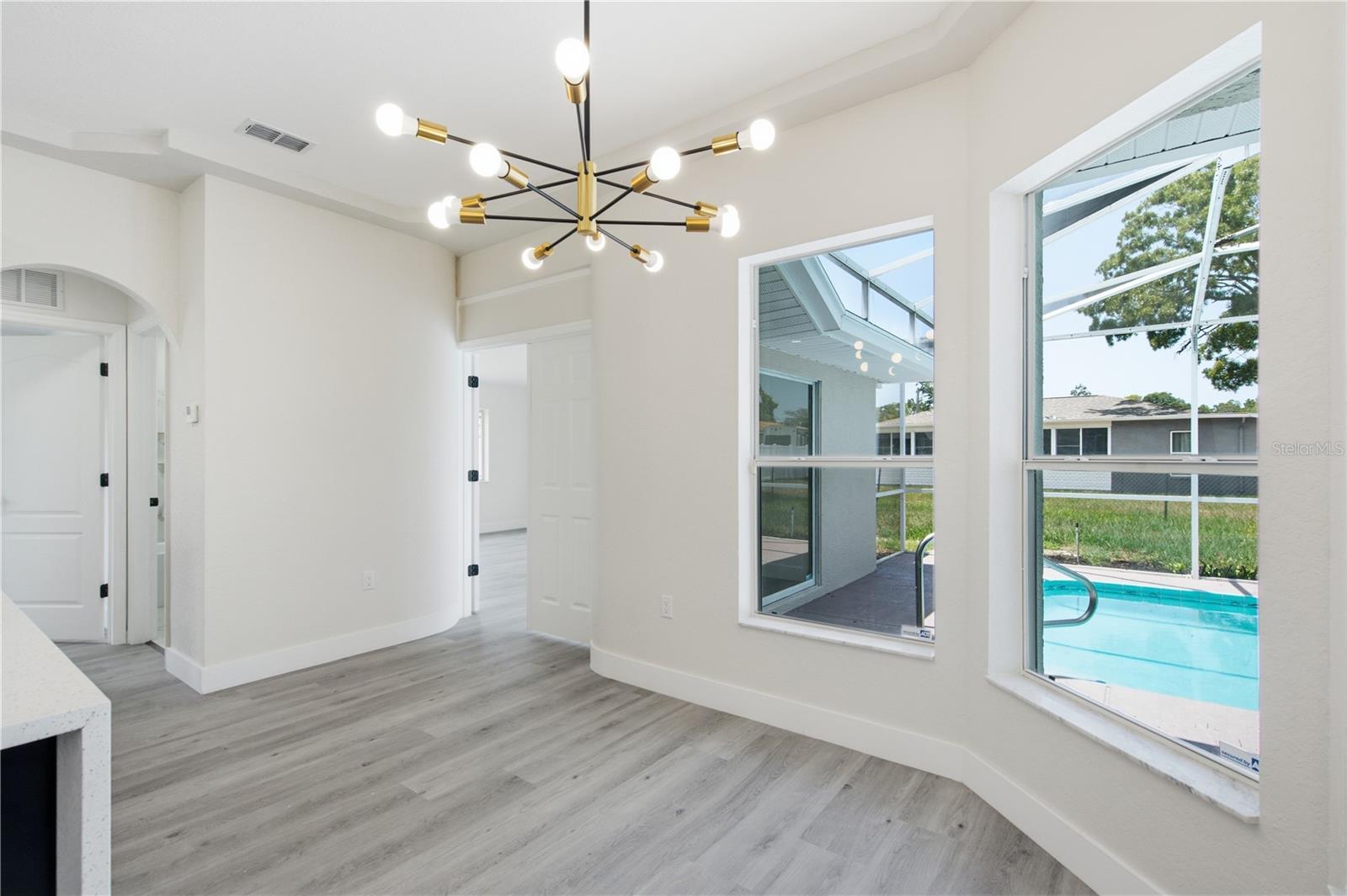SPRING HILL - Residential