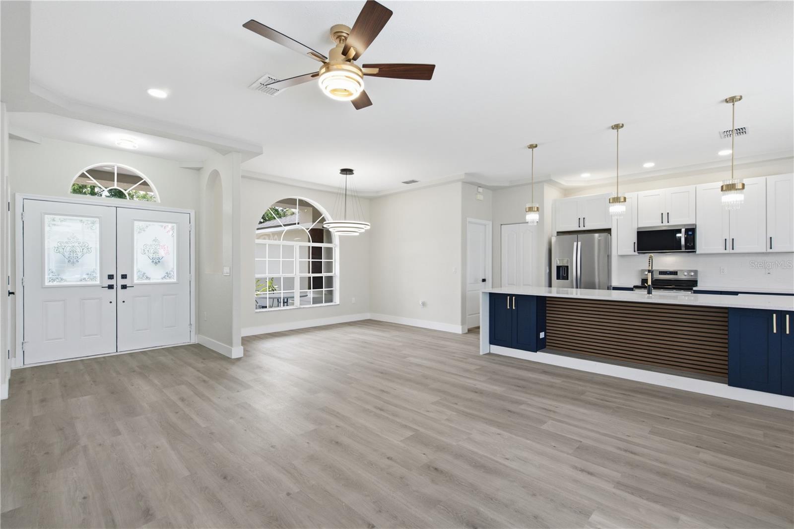 SPRING HILL - Residential