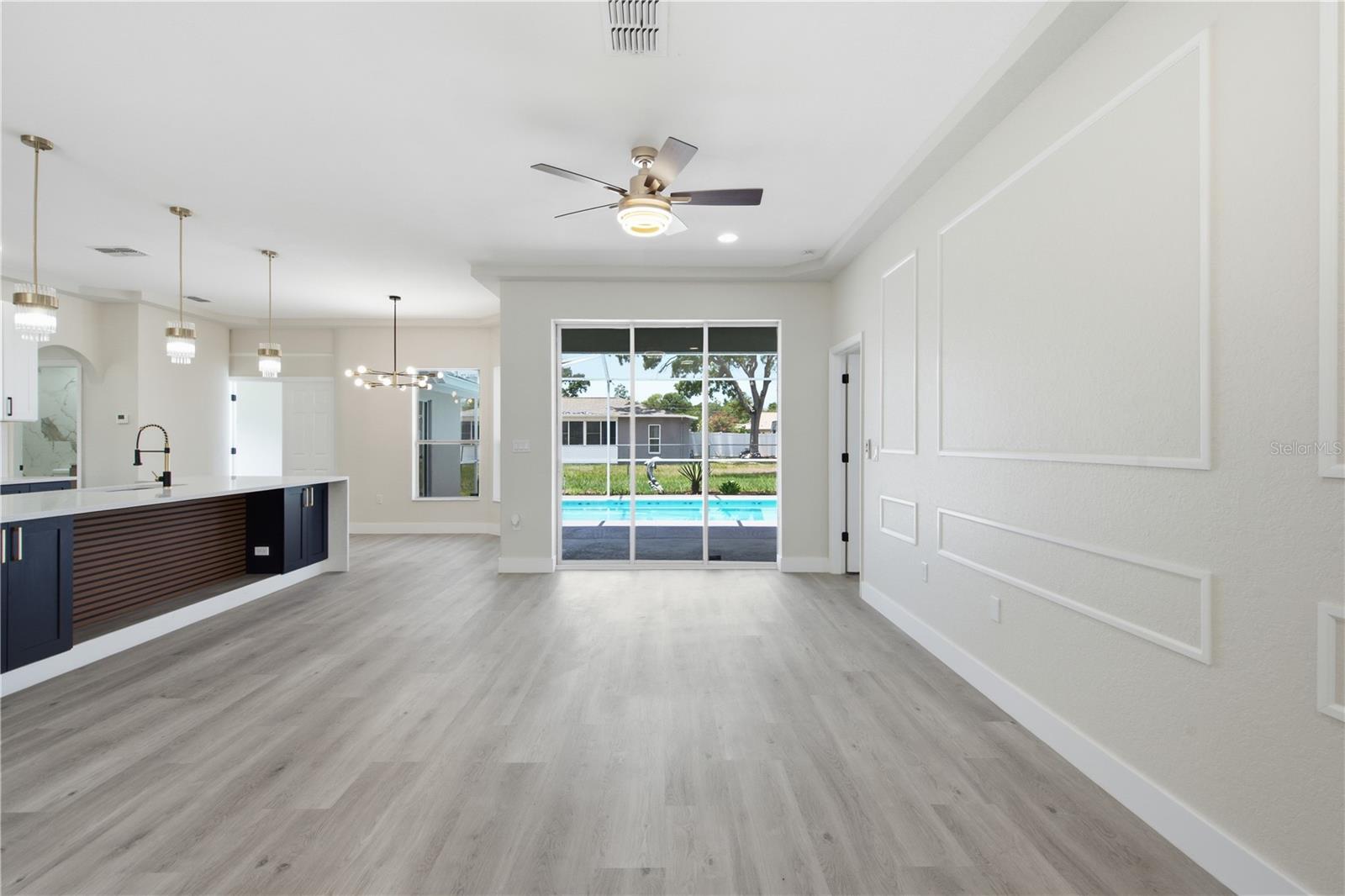 SPRING HILL - Residential