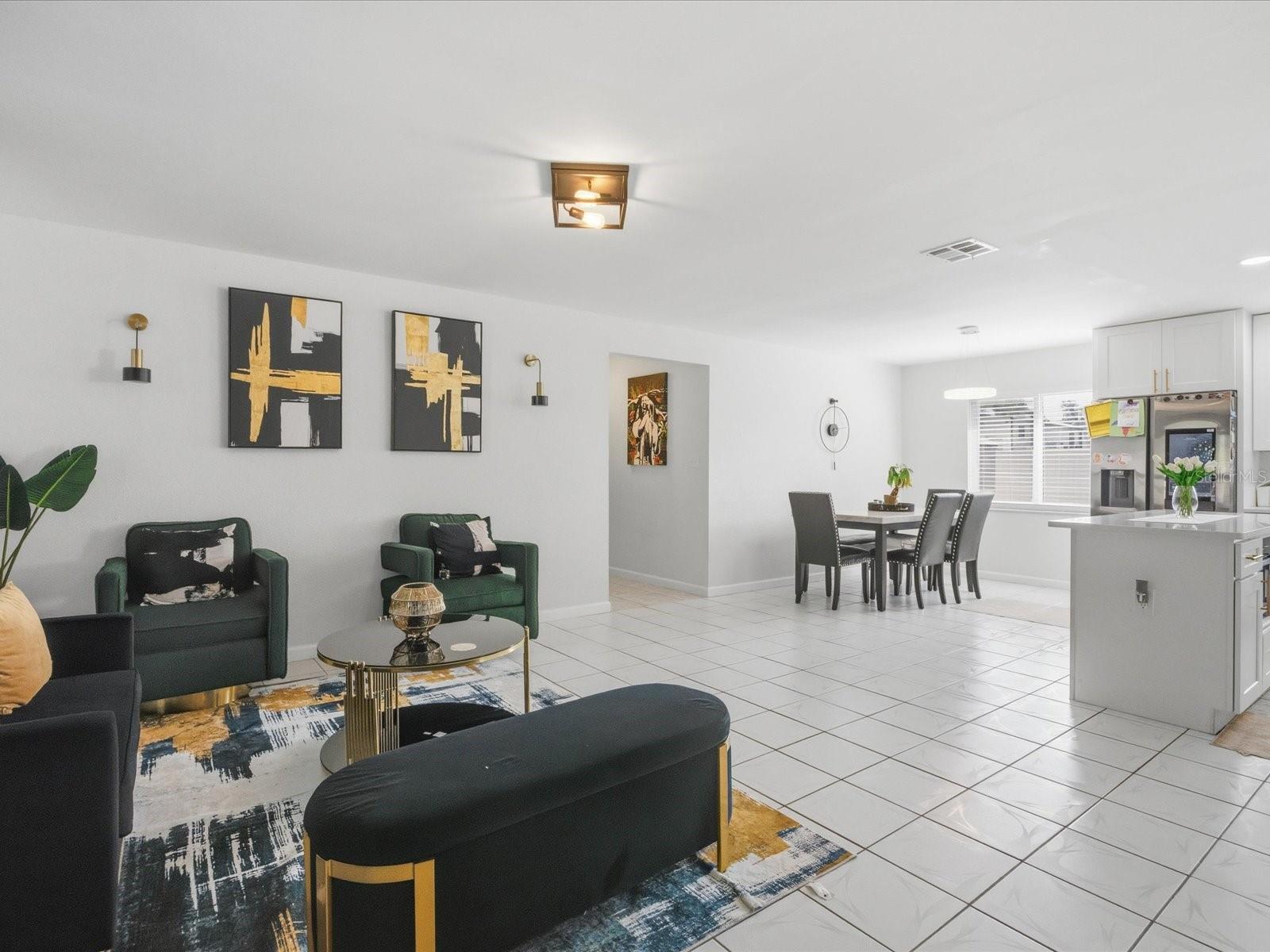 OAKTREE VILLAGE - Residential