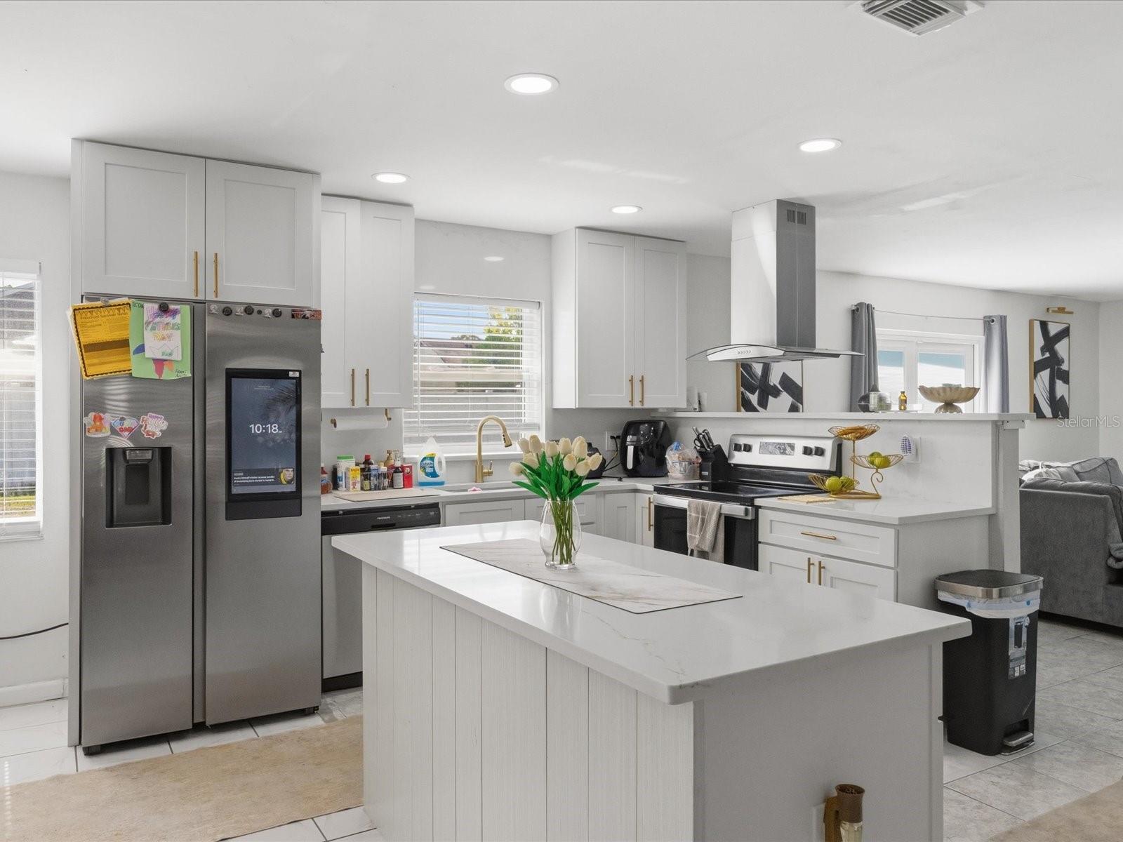 OAKTREE VILLAGE - Residential