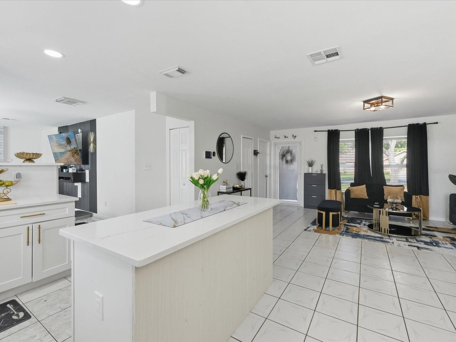 OAKTREE VILLAGE - Residential