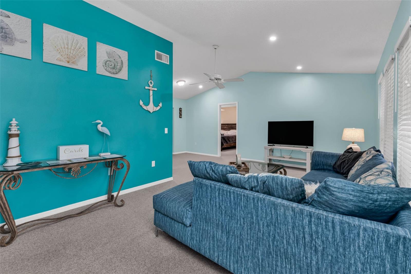 ROTONDA WEST PEBBLE BEACH - Residential