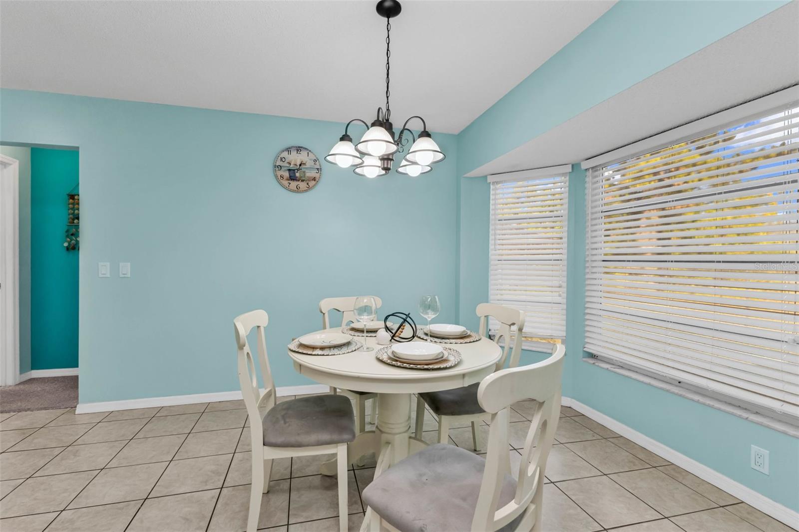 ROTONDA WEST PEBBLE BEACH - Residential