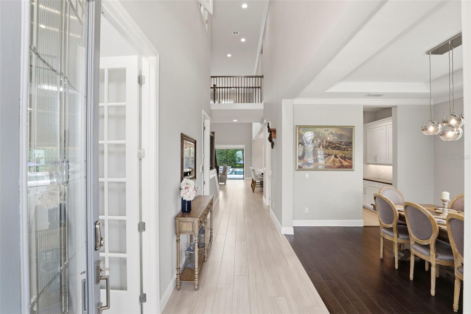 STEEPLE CHASE - Residential