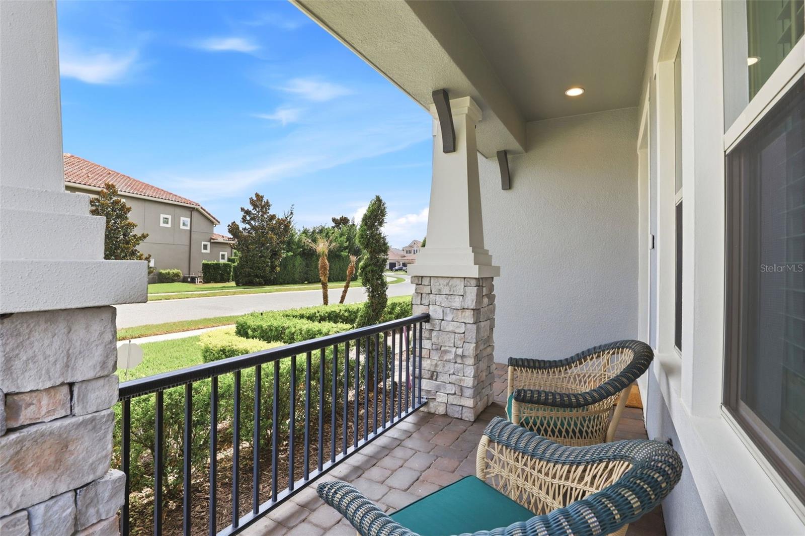 STEEPLE CHASE - Residential